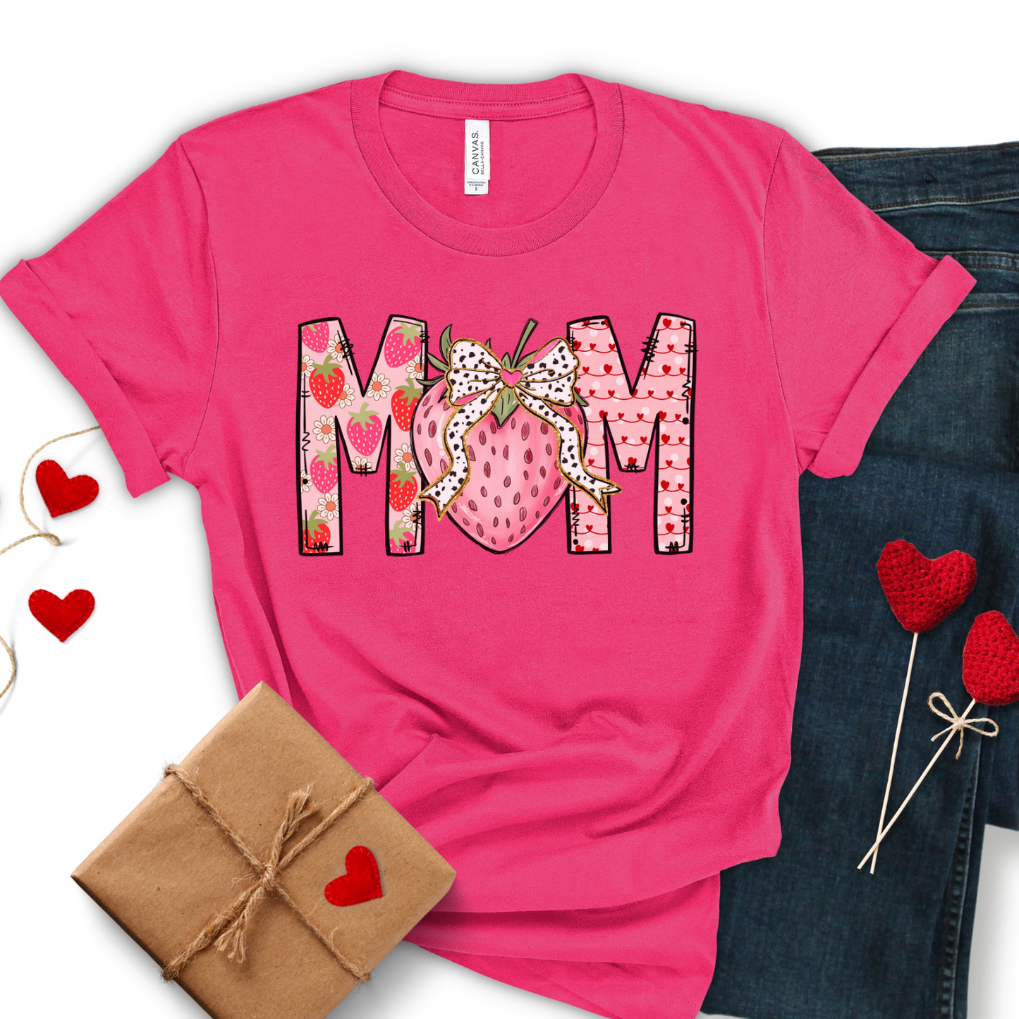 Mom strawberry women's t-shirt