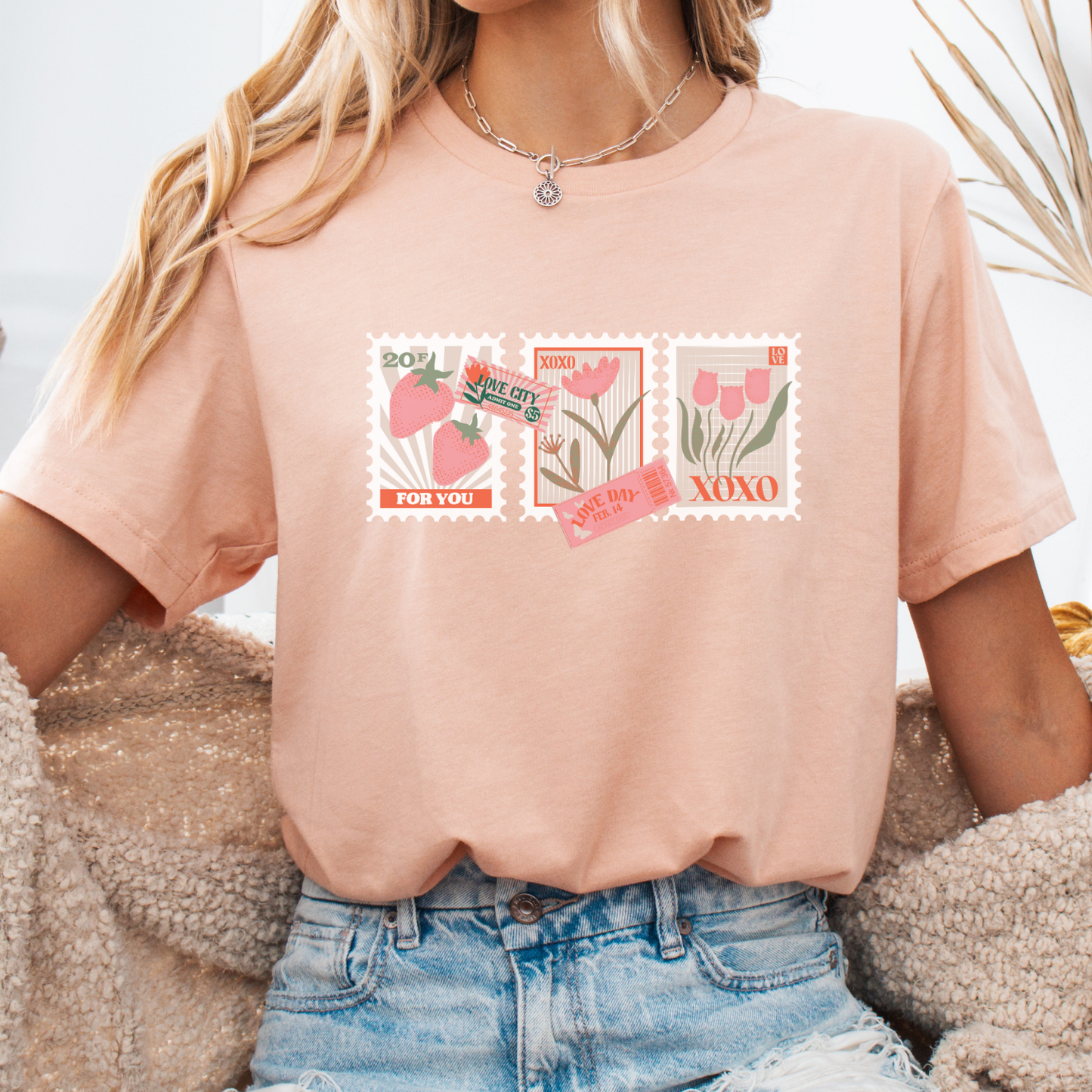 Women's Valentine's Day floral graphic t-shirt