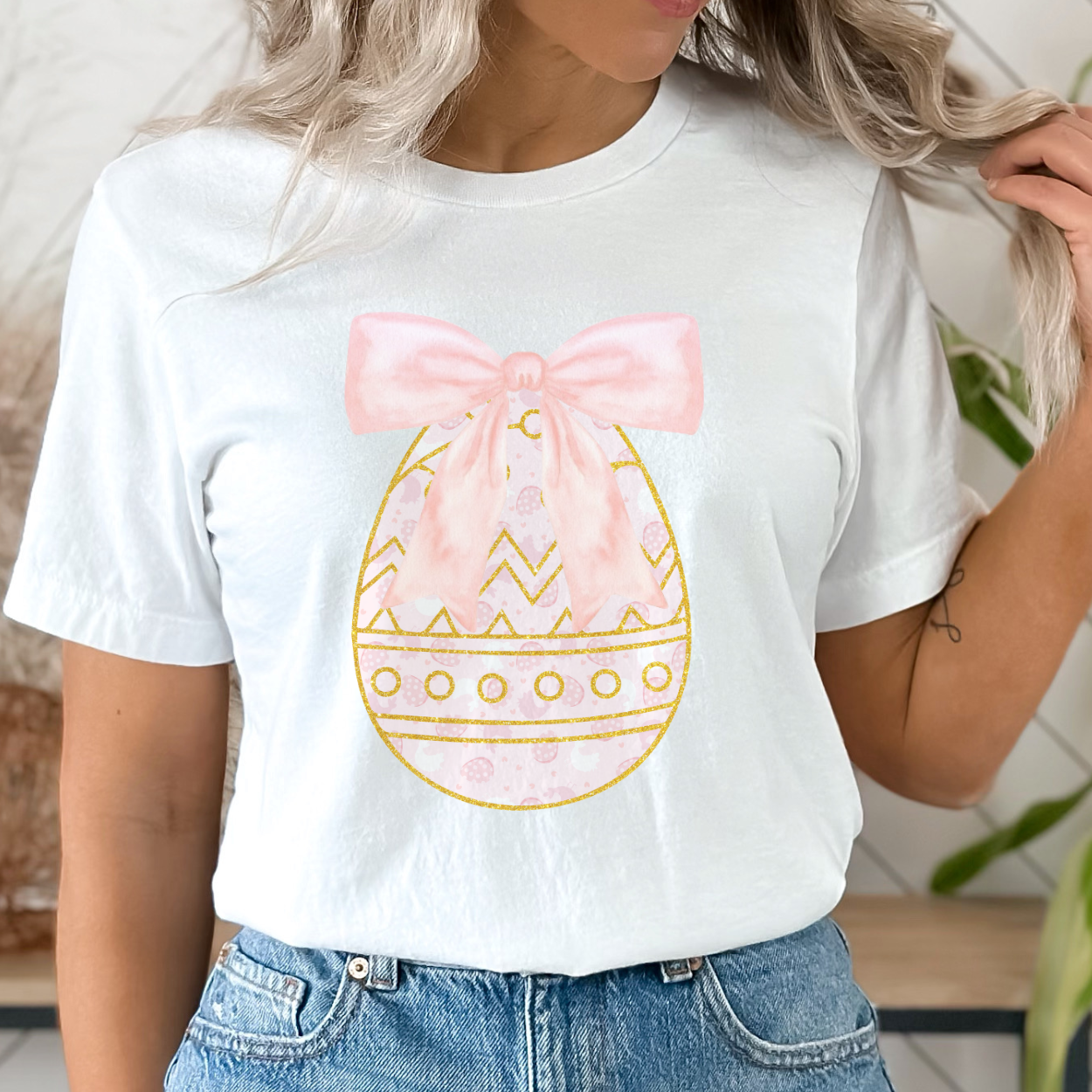 Oversized Easter egg graphic t-shirt